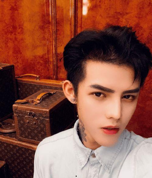 殷世航说去娱乐圈爆料,独家爆料震惊业界