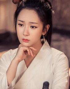 爆料杨紫被人追的视频是什么,现场视频曝光引热议